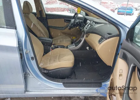 2012 Hyundai Elantra Gls (Ulsan Plant) z USA, uszkodzony, nr VIN KMHDH4AE0CU276926